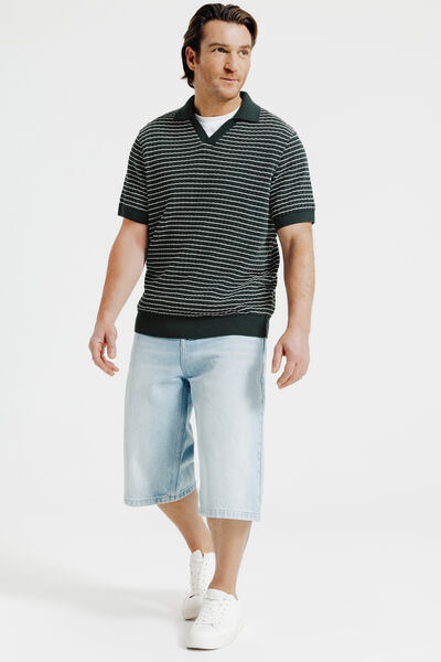 Pull manches courtes col polo resort ray&eacute; relief&eacute;