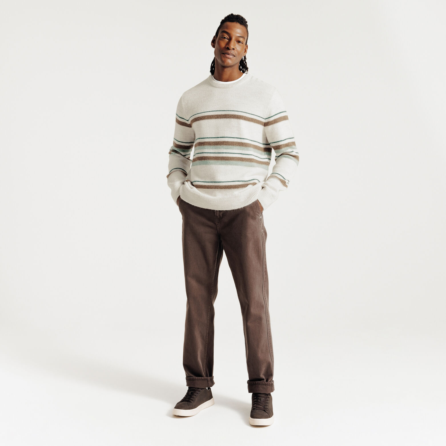 Trui ronde hals in gestreept stekenpatroon