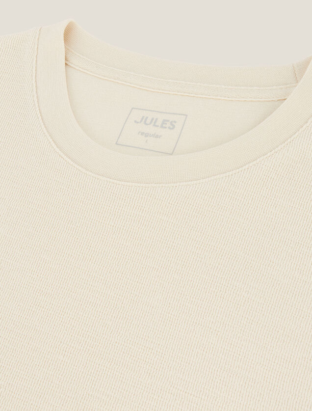 Tee shirt matière reliéfée