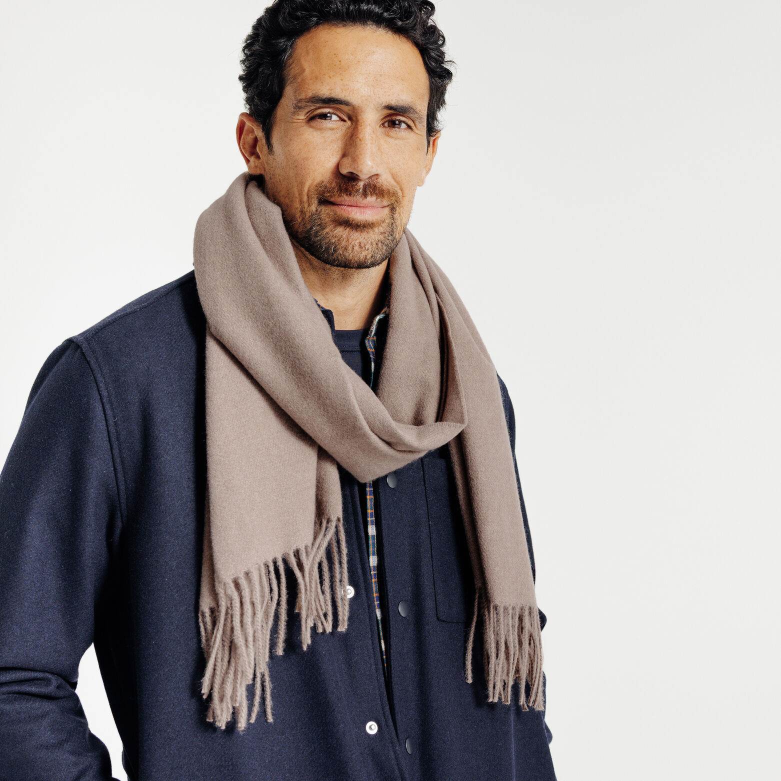 Effen sjaal met zacht aspect