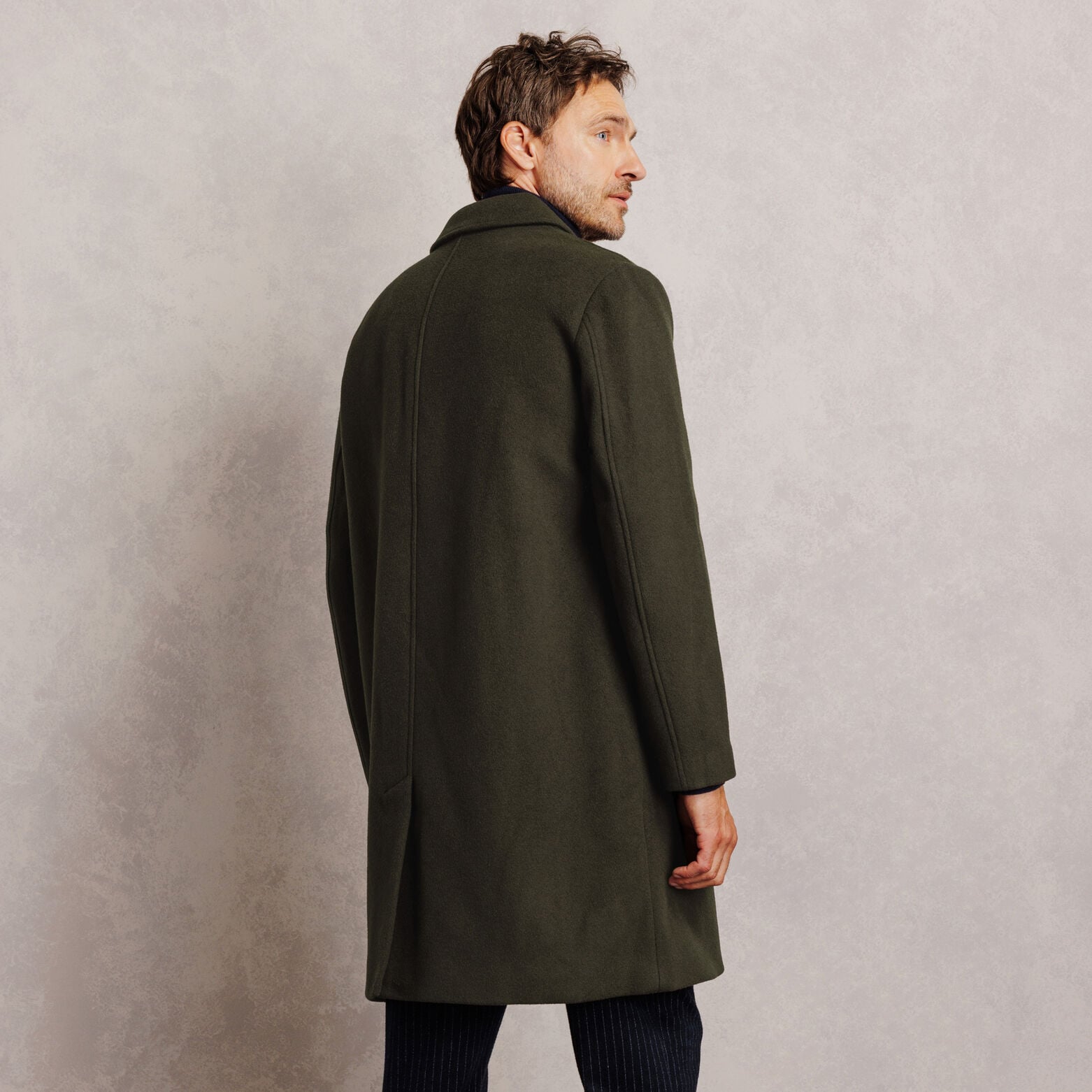 Manteau long col chemise laine majoritaire