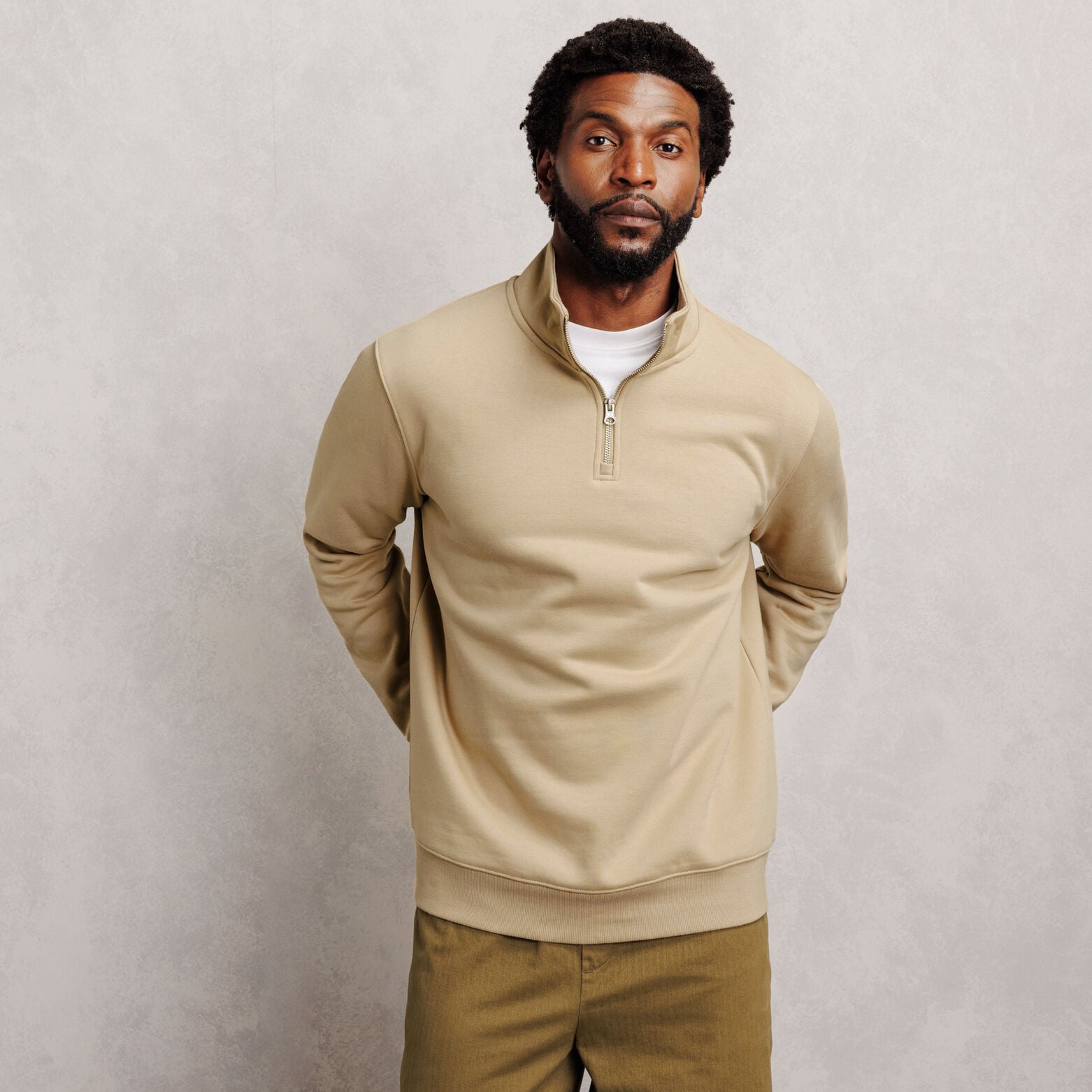 Sweat col montant zipp&eacute; molleton uni