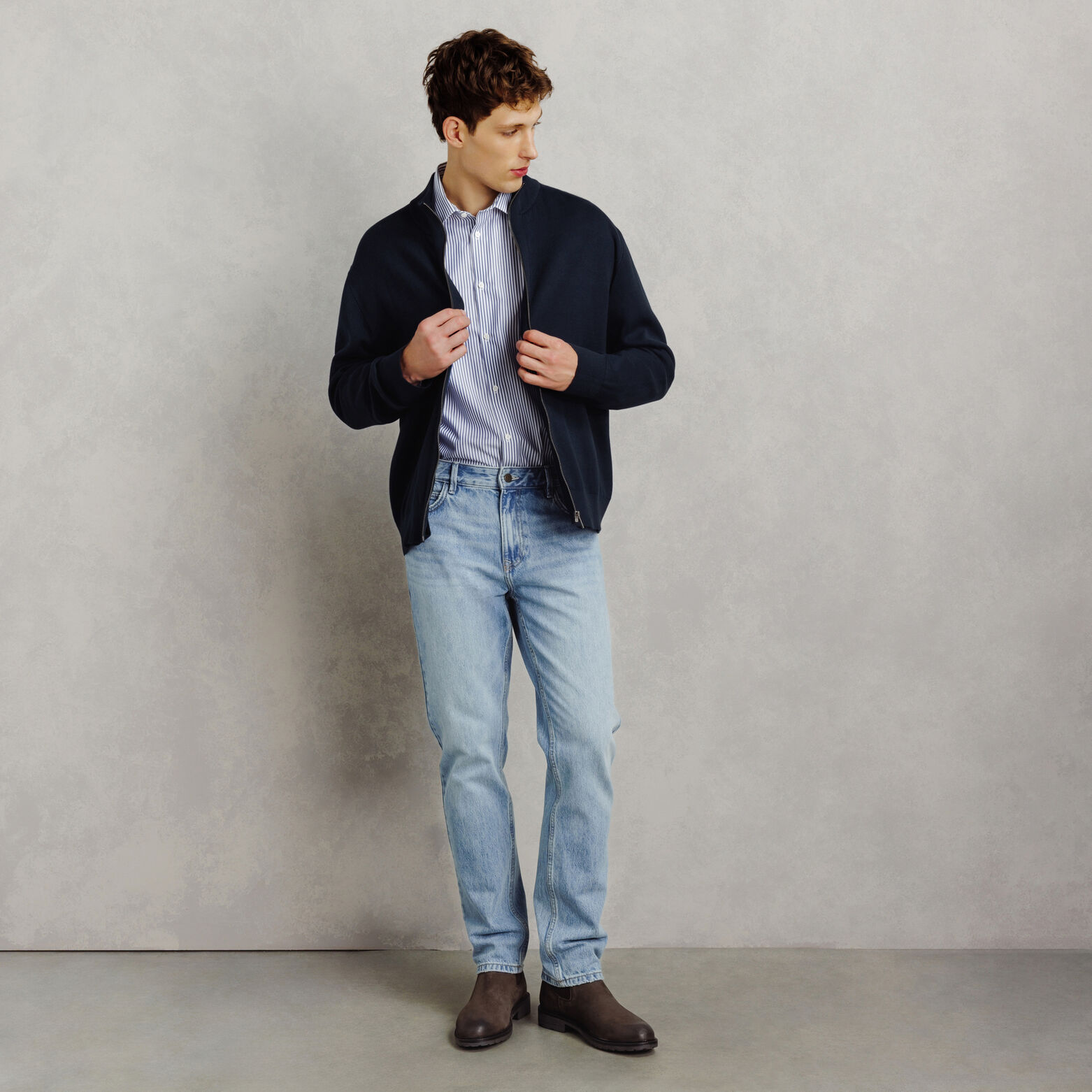 Gilet zipp&eacute; col montant