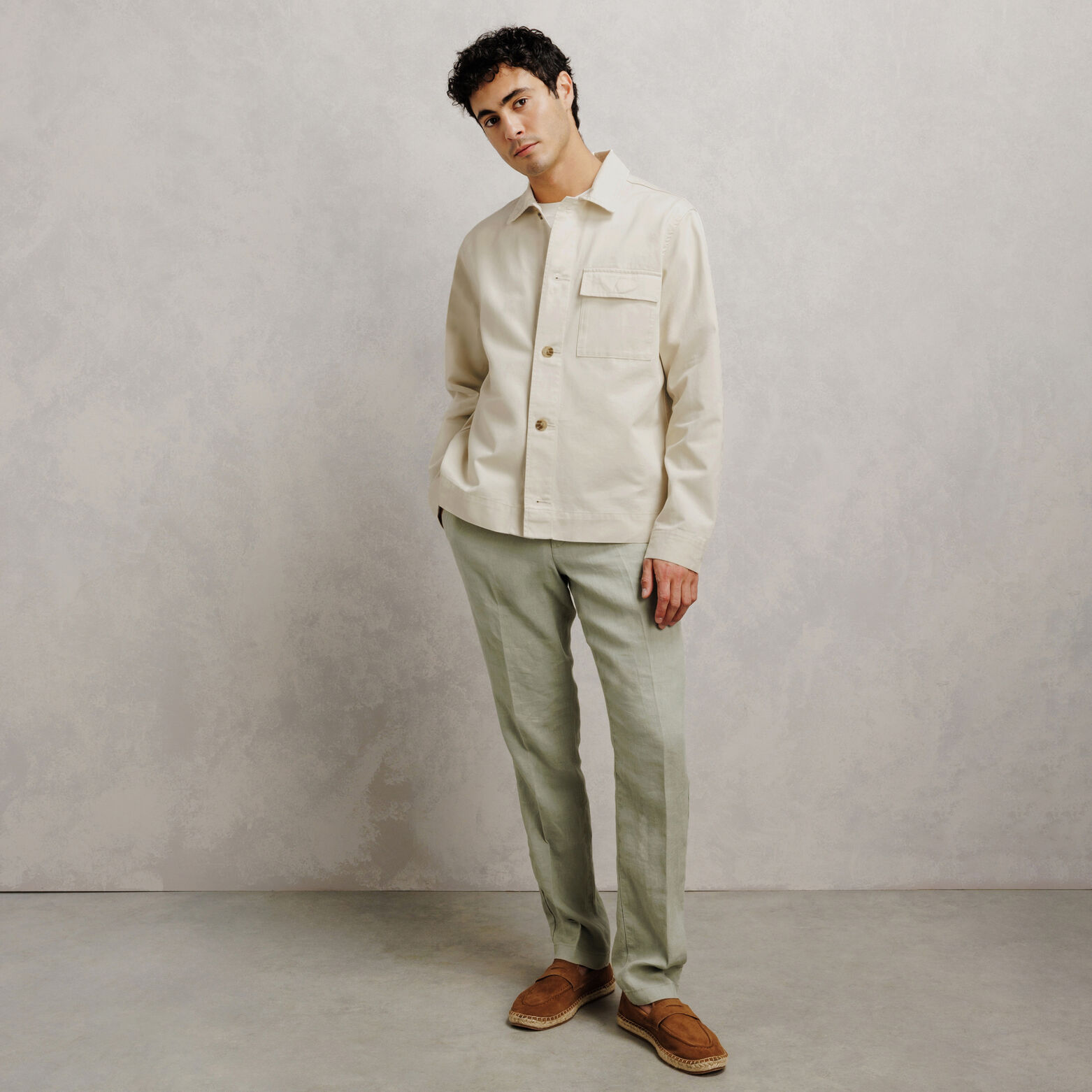 Veste col chemise boutonn&eacute;e mi-saison