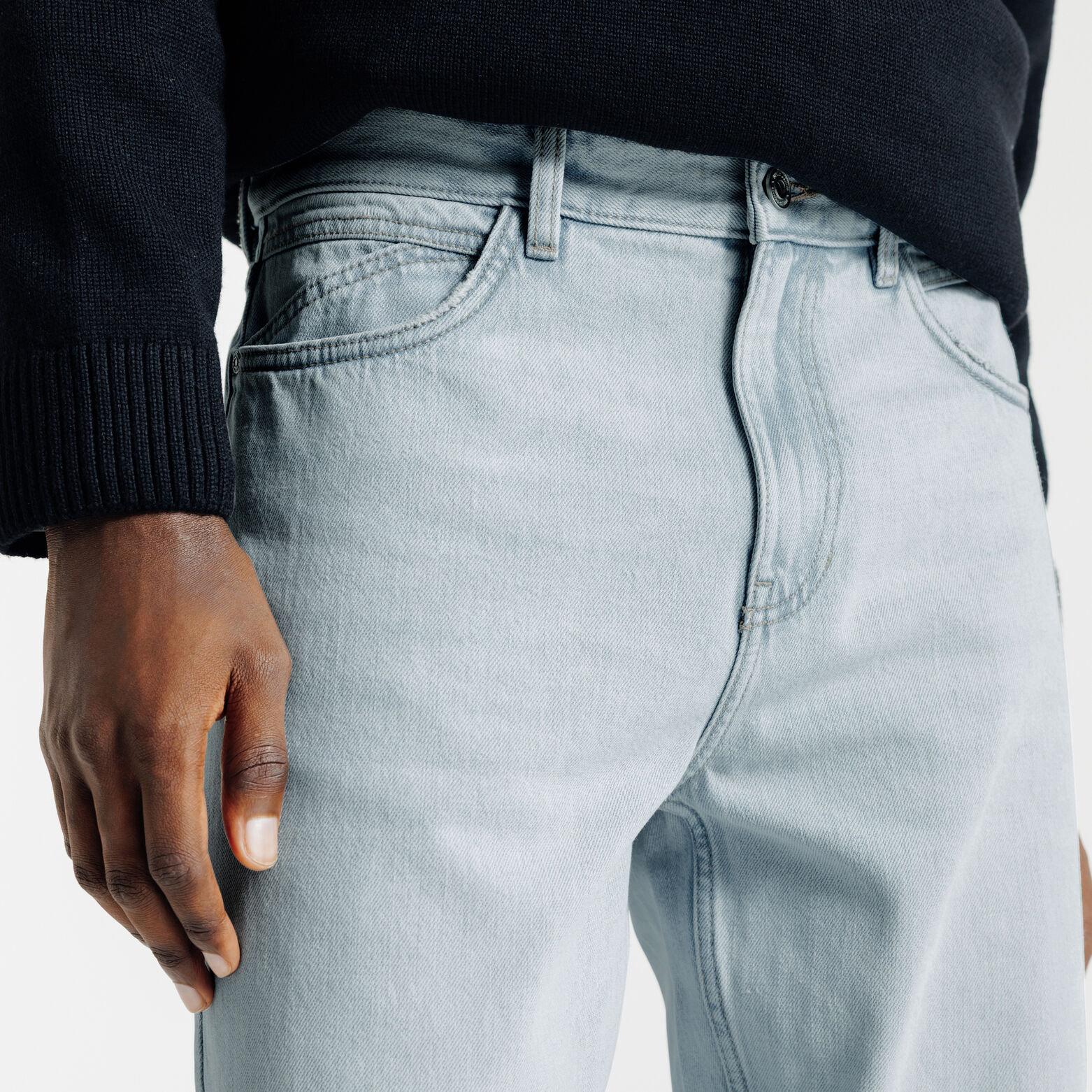 Jean loose