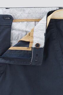 Bermuda chino uni avec ceinture