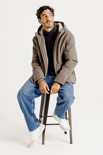 Blouson à capuche doublé en sherpa