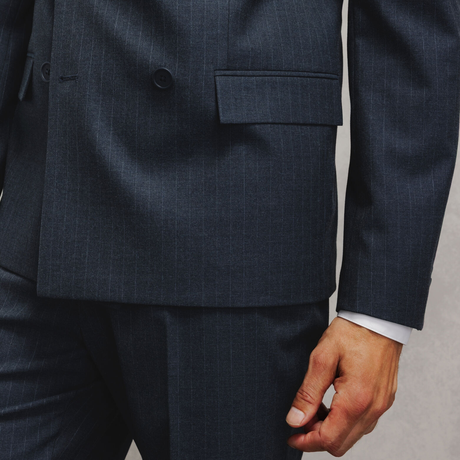 Veste de costume crois&eacute;e confort ray&eacute;e
