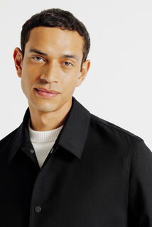 Veste pressionn&eacute;e col chemise