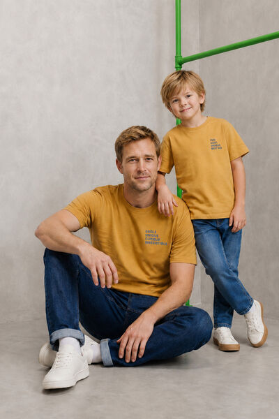 Tee shirt enfant  f&ecirc;te des p&egrave;res imprim&eacute; poitrine