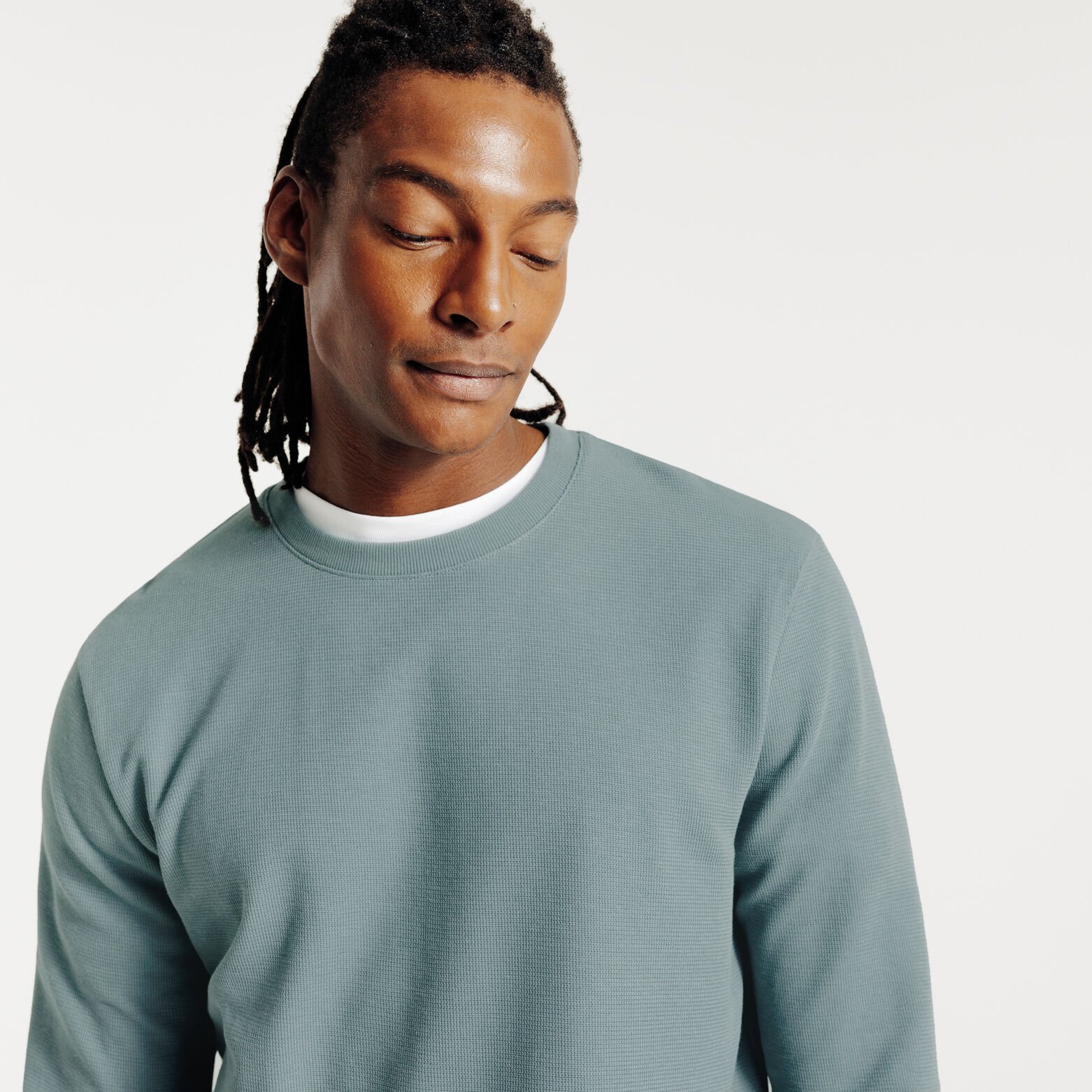 Tee shirt manches longues matière reliéfée