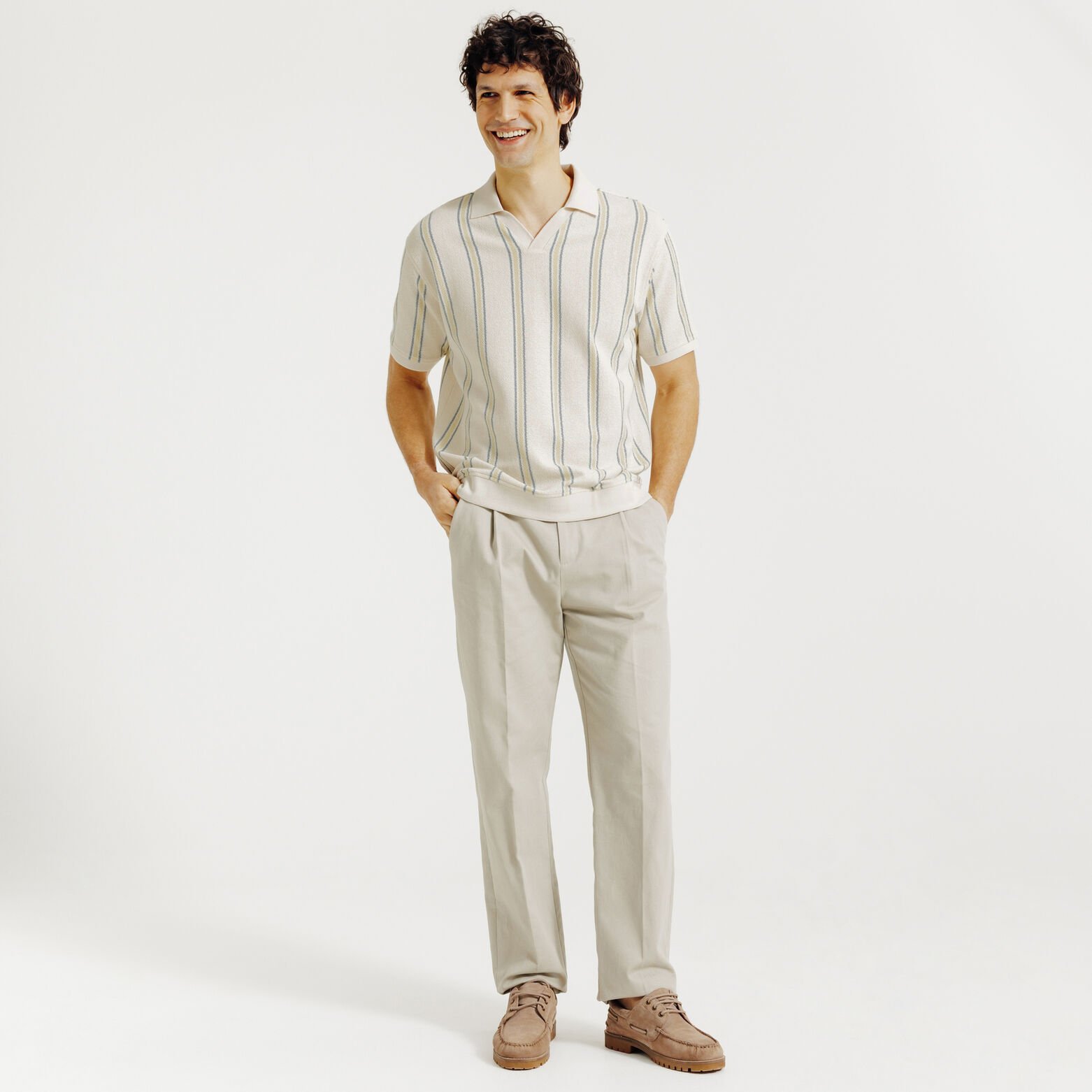 Polo manches courtes ray&eacute; col resort