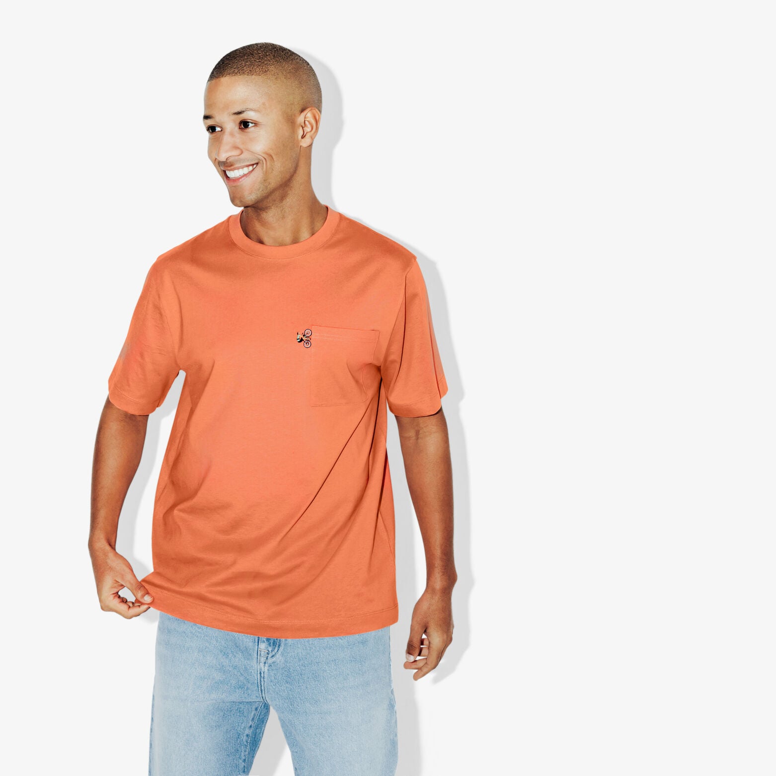 Tee shirt brod&eacute; col rond