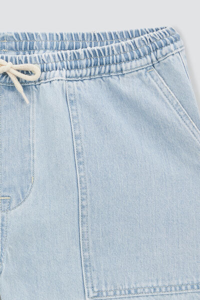 Bermuda en jean découpe poche platrier