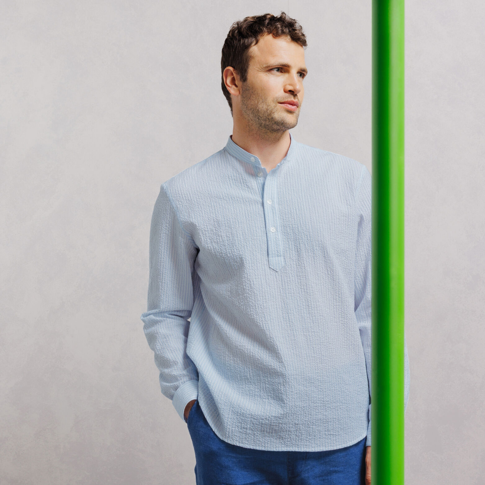 Chemise col mao regular 100% coton