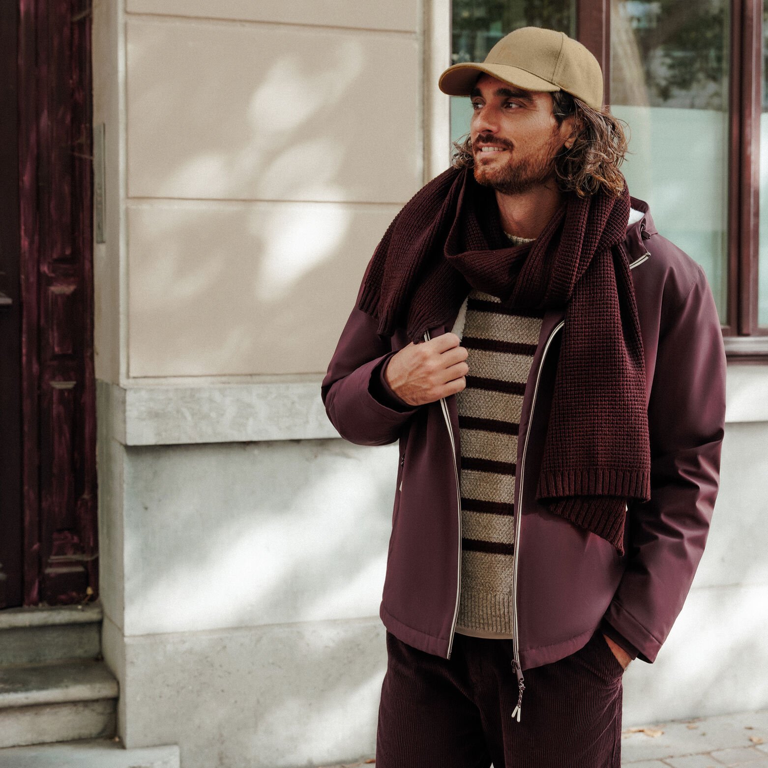 Blouson à capuche doublé en sherpa