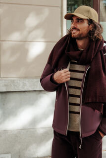 Blouson à capuche doublé en sherpa