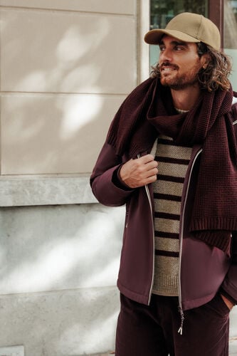 Blouson à capuche doublé en sherpa