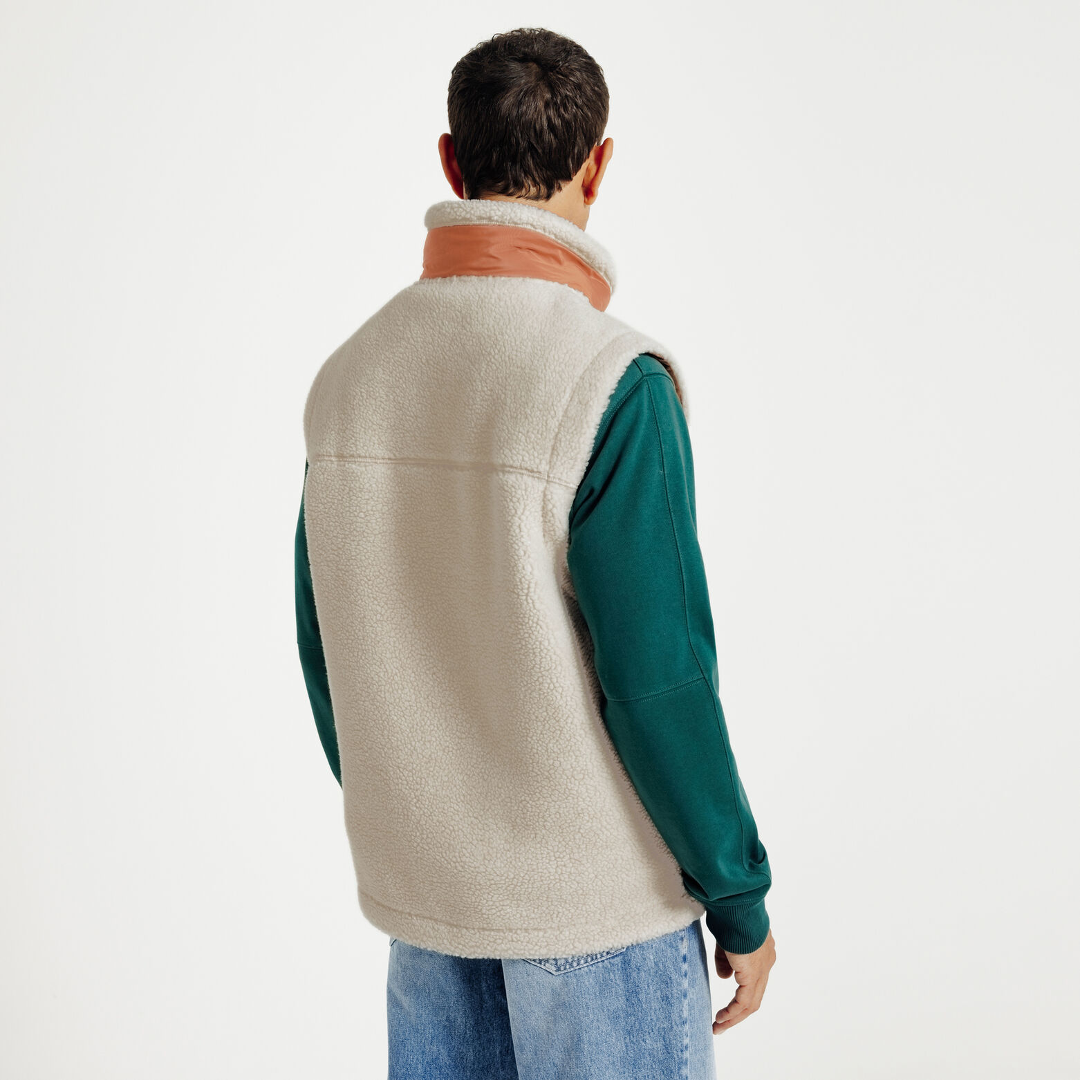 Veste sans manche en sherpa contrastée