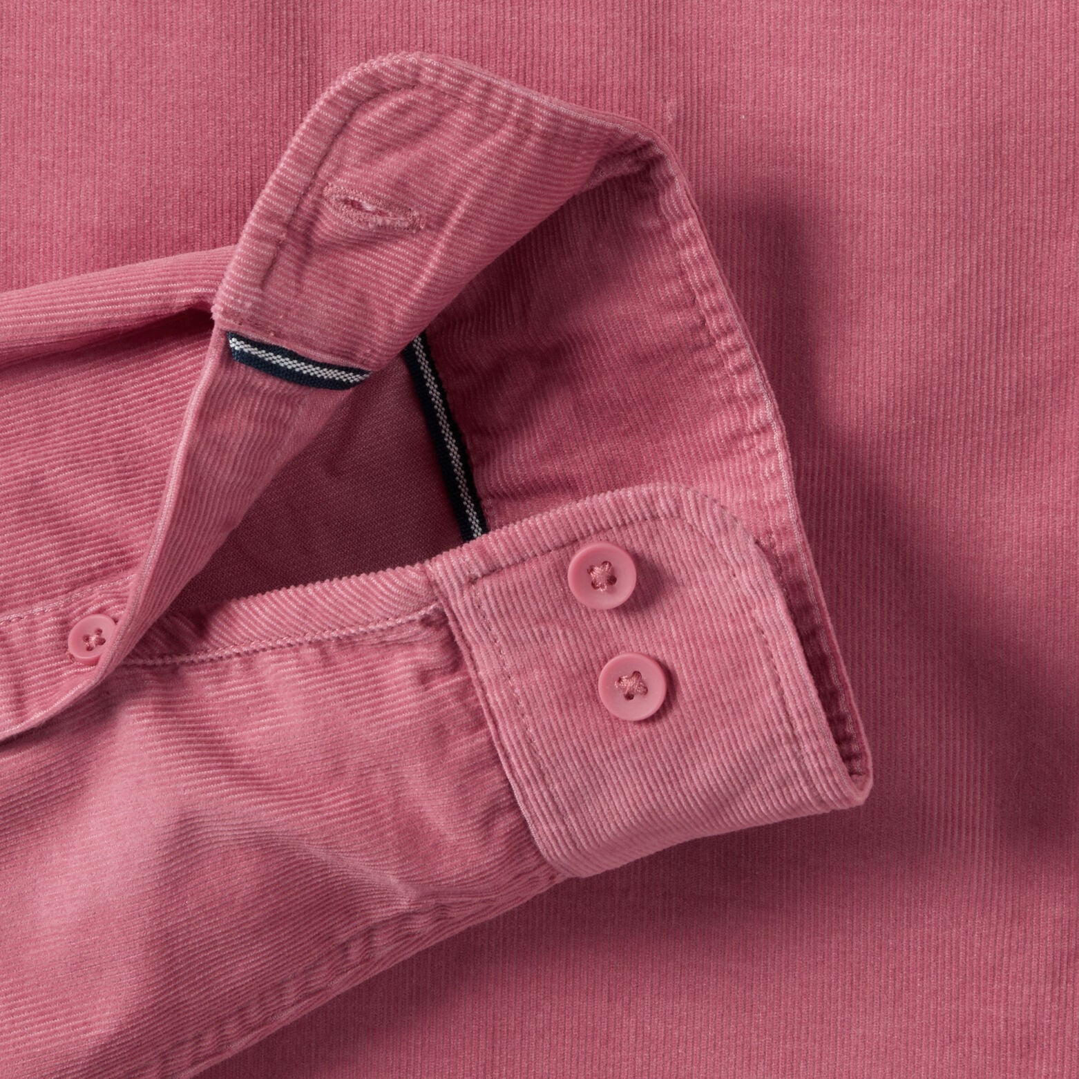 Chemise en velours c&ocirc;tel&eacute; unie 100% coton