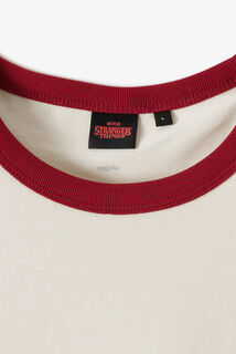 Tee shirt imprimé licence Stranger Things