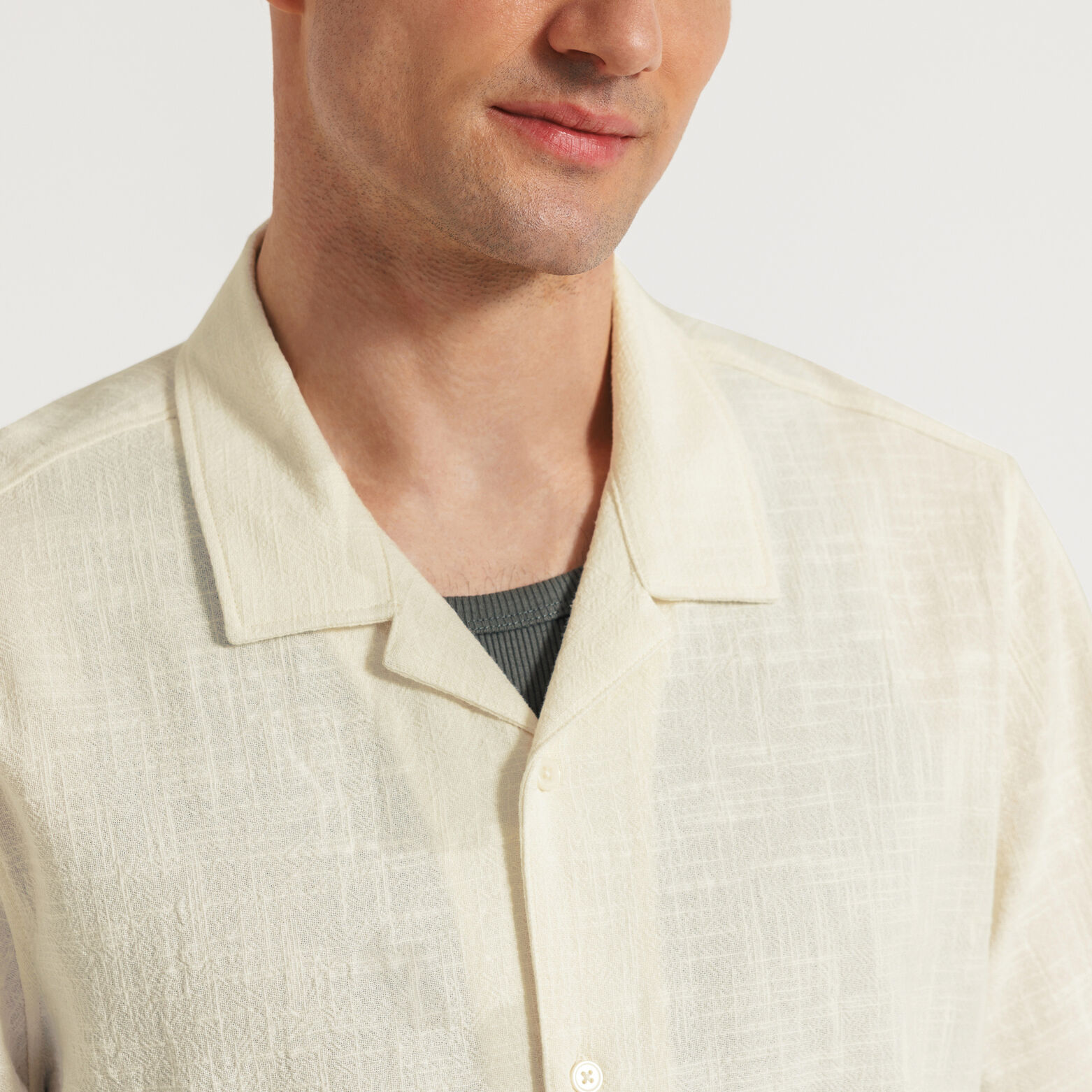 Chemisette en coton broderie dos