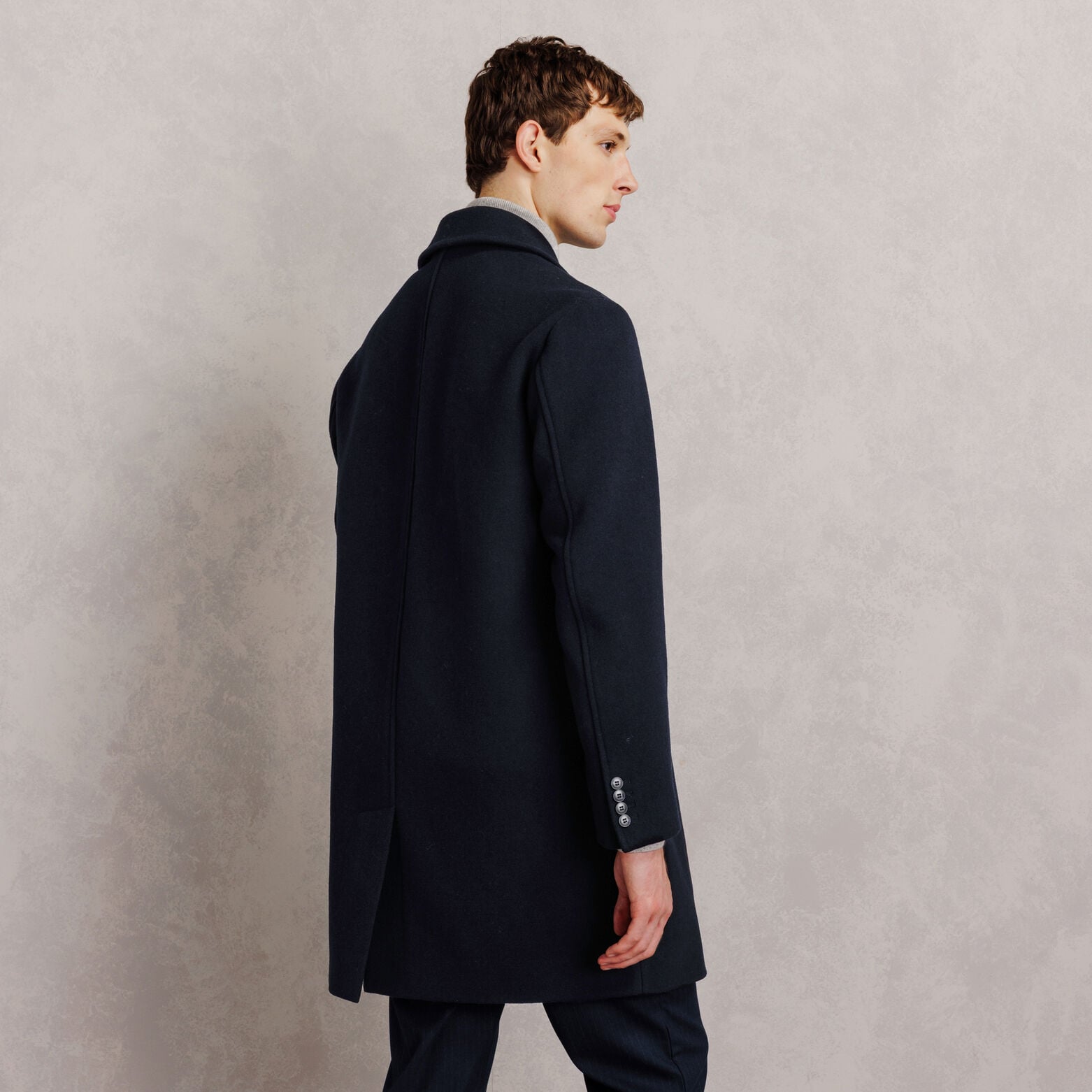 Manteau long crois&eacute; laine majoritaire