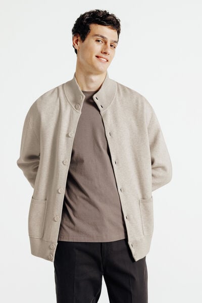 Gilet boutonn&eacute; col montant