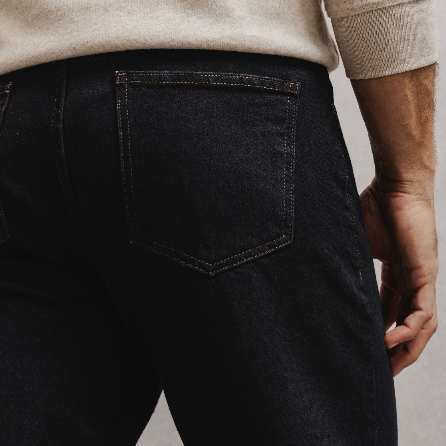 Jean straight revers color&eacute; 100% coton