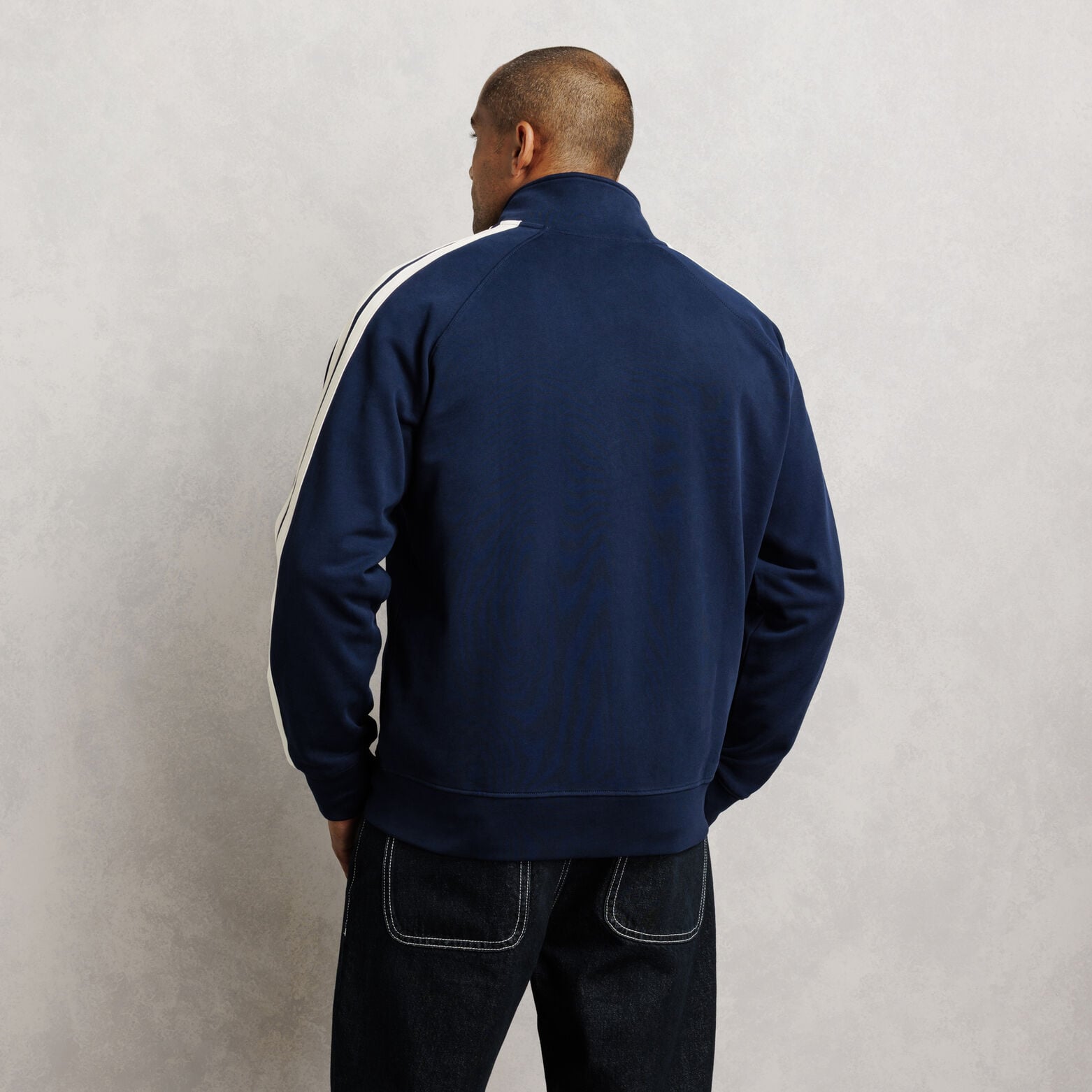 Sweat zipp&eacute; brod&eacute; New York Knicks licence NBA
