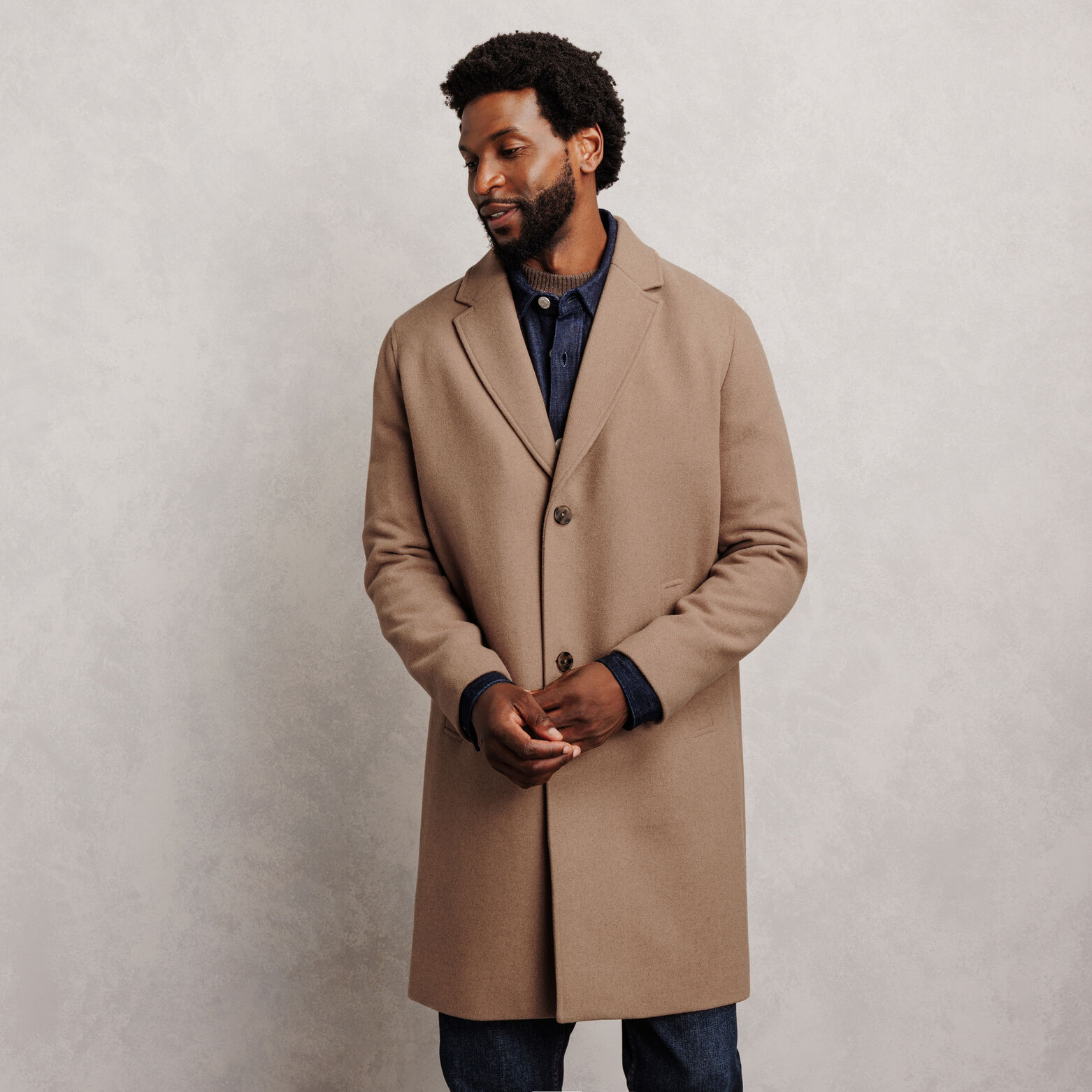 Manteau contenant de la laine col tailleur
