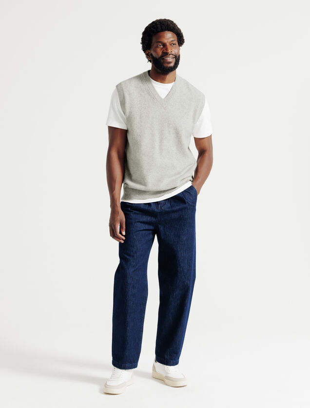 Pull col v sans manches