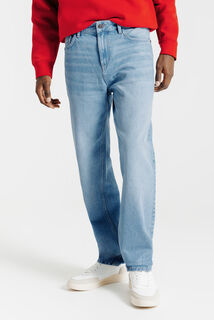 Loose fit jeans