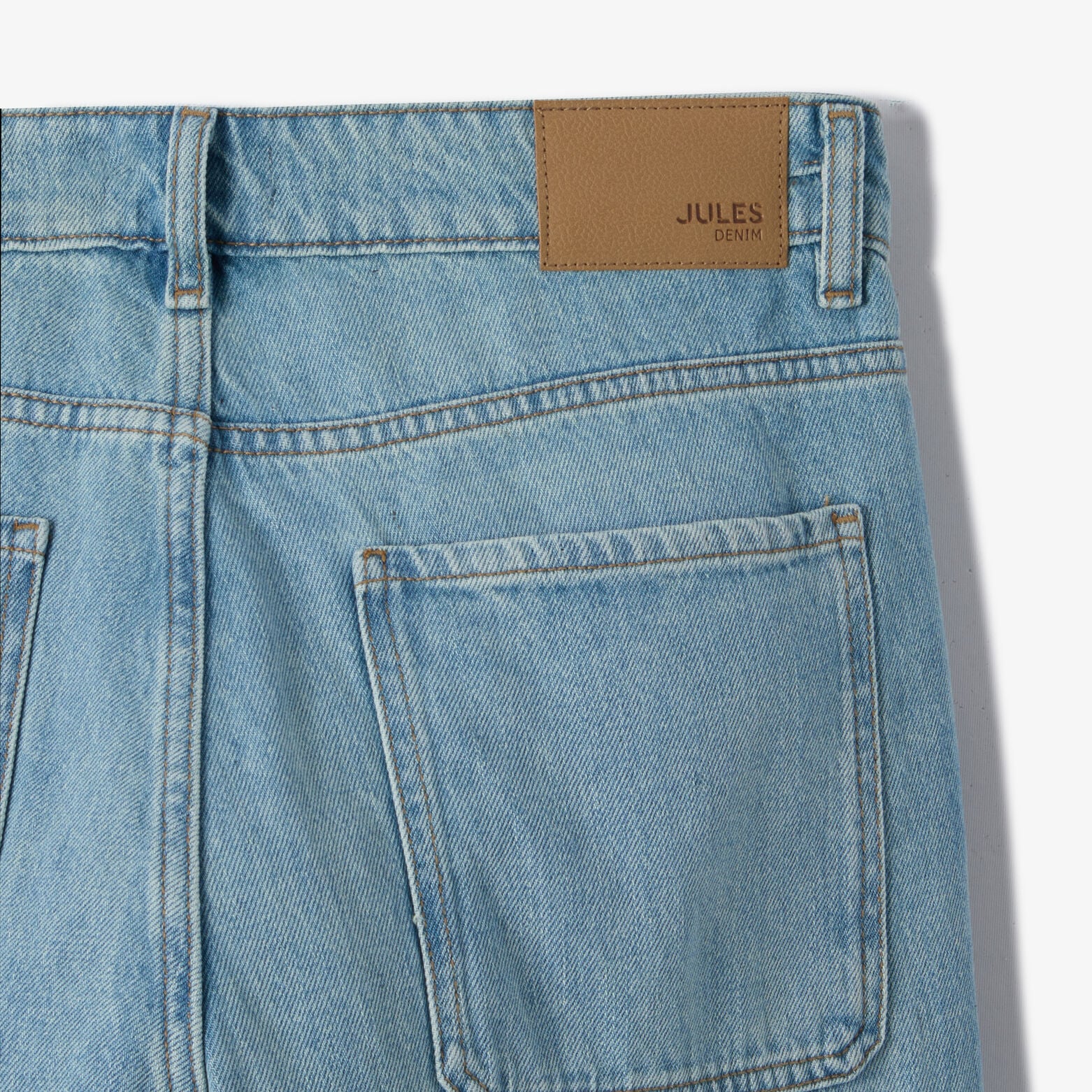 Jean loose RE-JEAN d&eacute;lav&eacute; 100% coton
