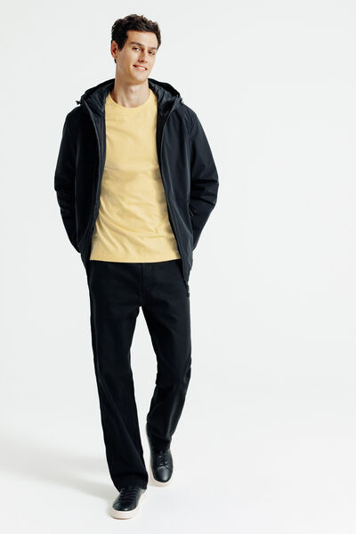 T-shirt in gevlamde stof met borduursel op de bors