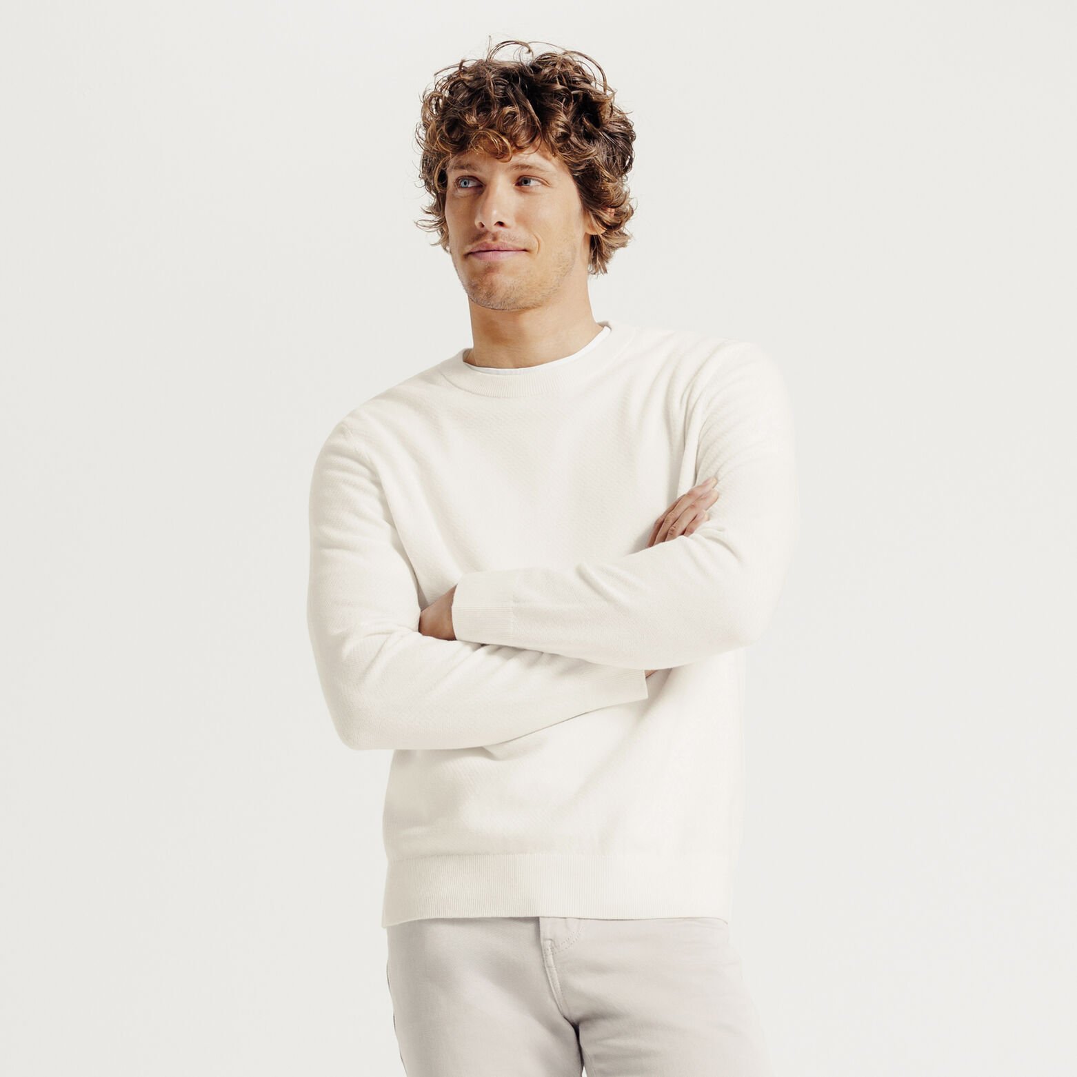 Pull col rond jeux de points fantaisie