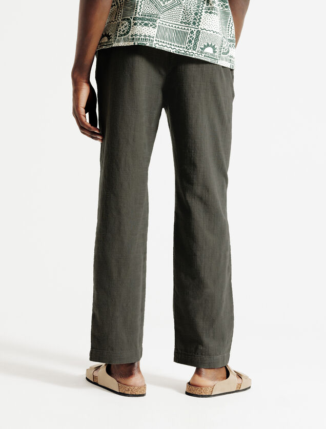 Pantalon loose mati&egrave;re textur&eacute;e