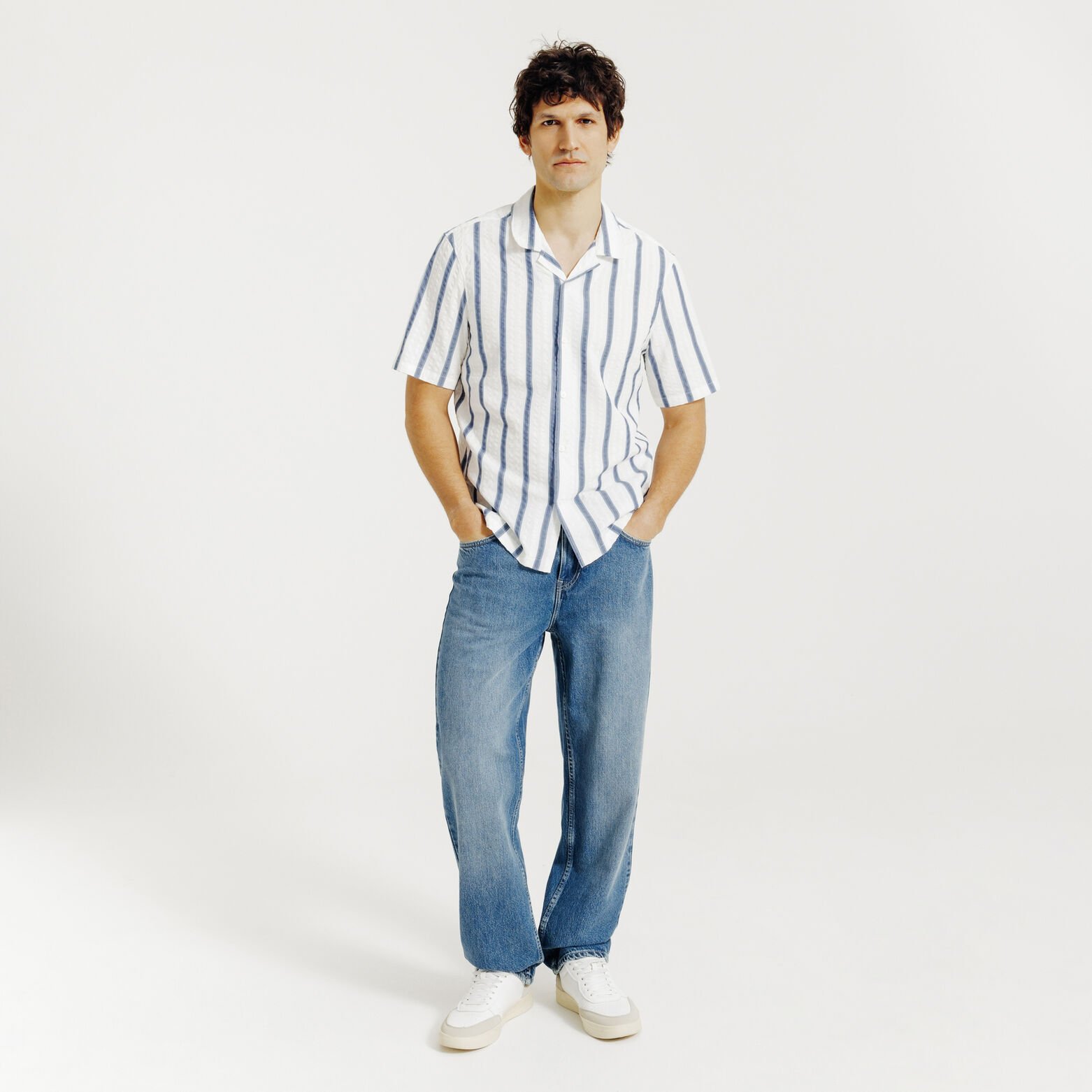 Gestreept hemdje in seersucker katoen