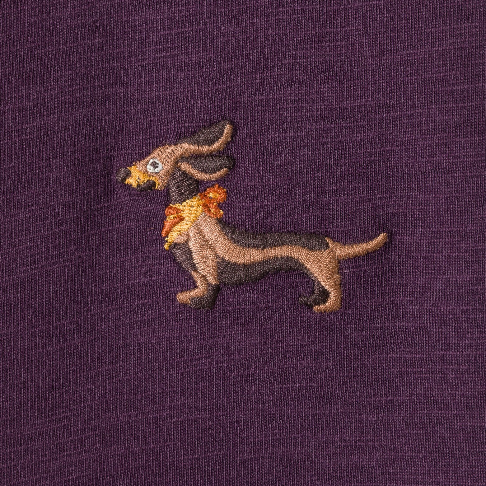 Tee shirt mati&egrave;re flamm&eacute;e broderie poitrine