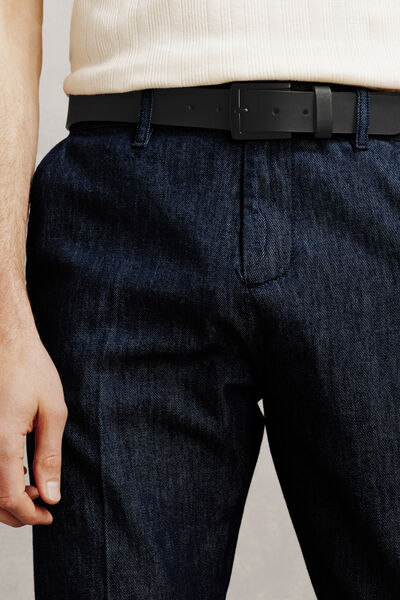 Ceinture en cuir &agrave; boucle