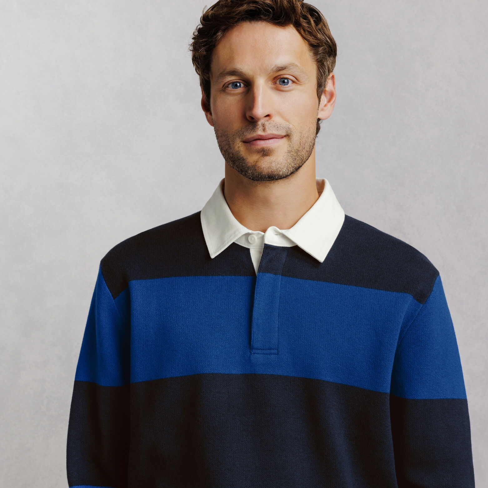 Pull col polo ray&eacute; rugby