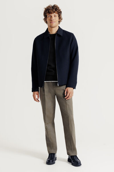 Pull col rond jeux de points fantaisie