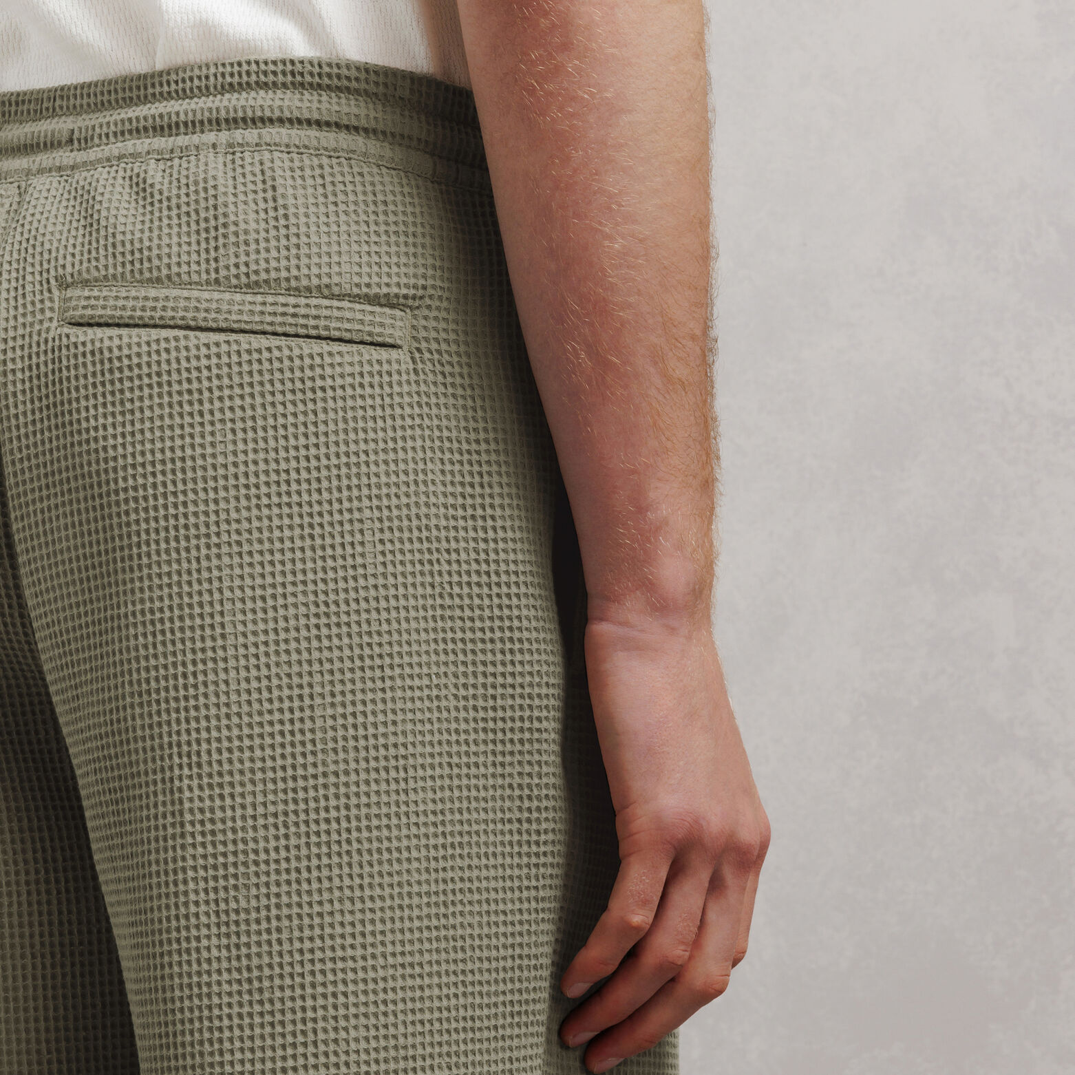 Bermuda in wafelstof met elastische tailleband