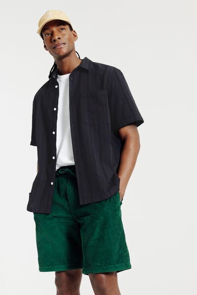 Hemdje in gestreept ton-sur-ton katoen