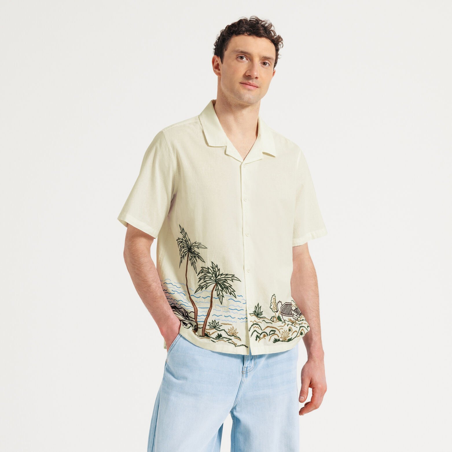 Chemisette brod&eacute;e