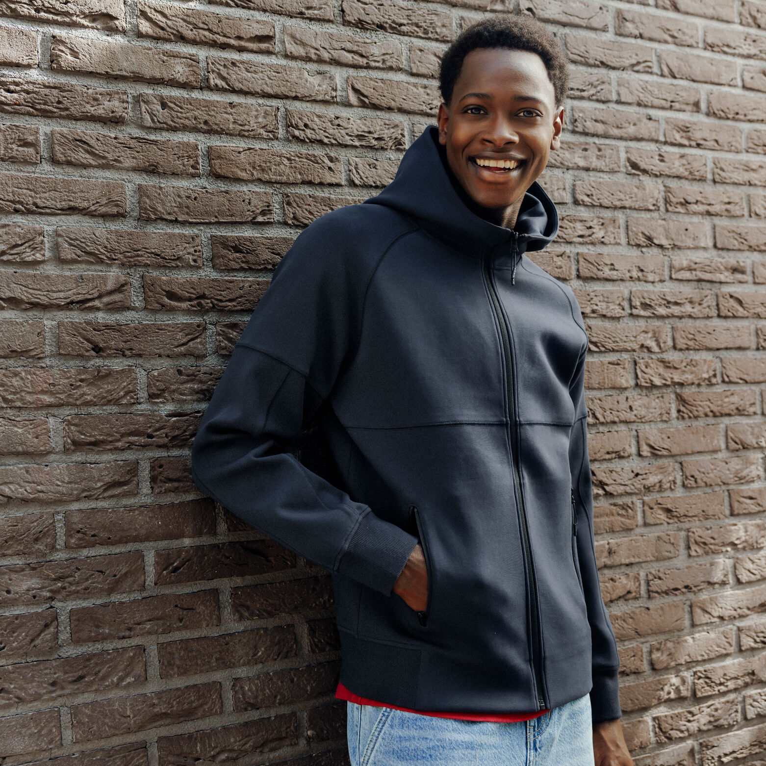 Veste capuche zippée