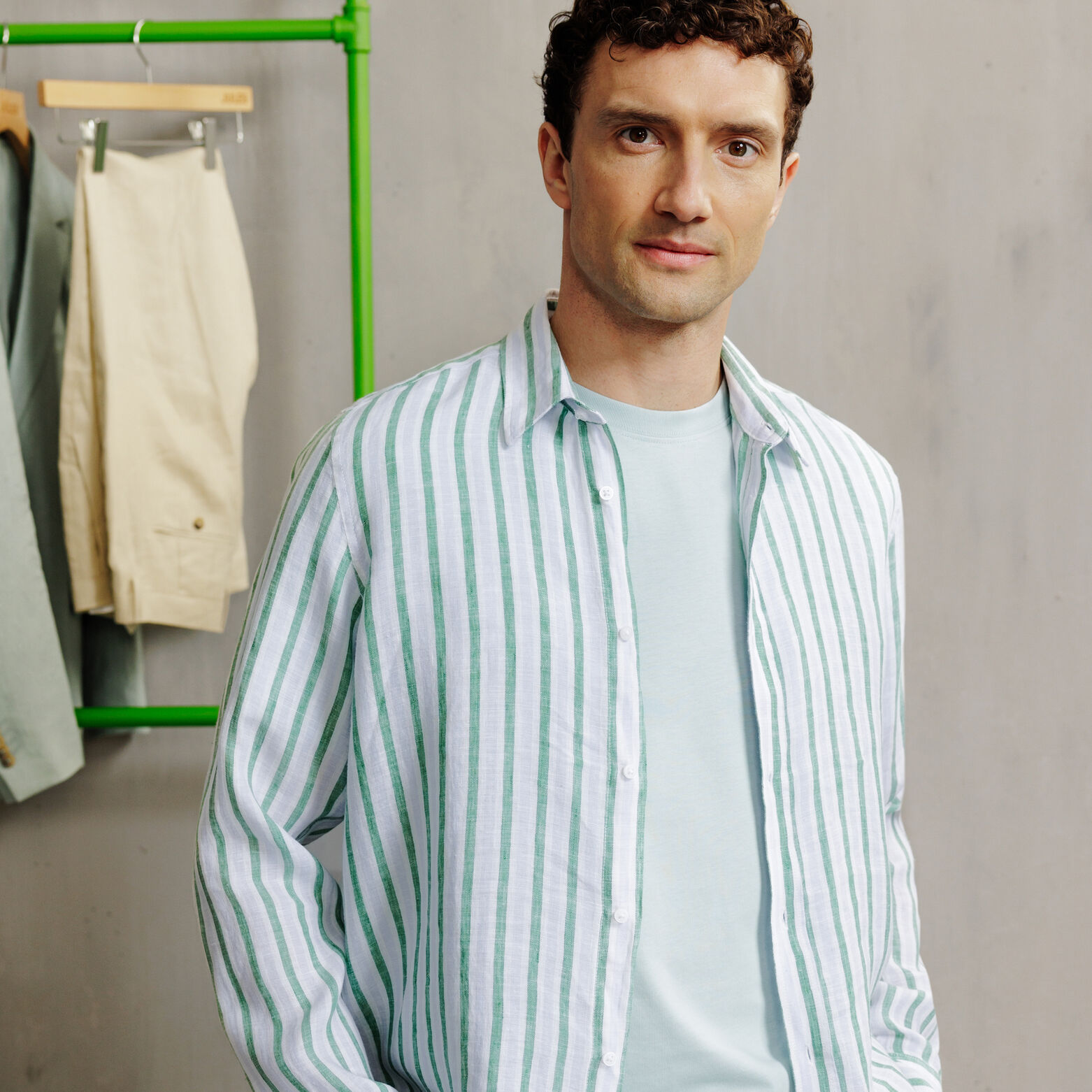 Chemise 100% lin ray&eacute;e