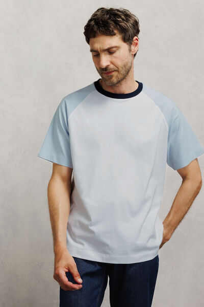 Tee shirt raglan contrast&eacute;