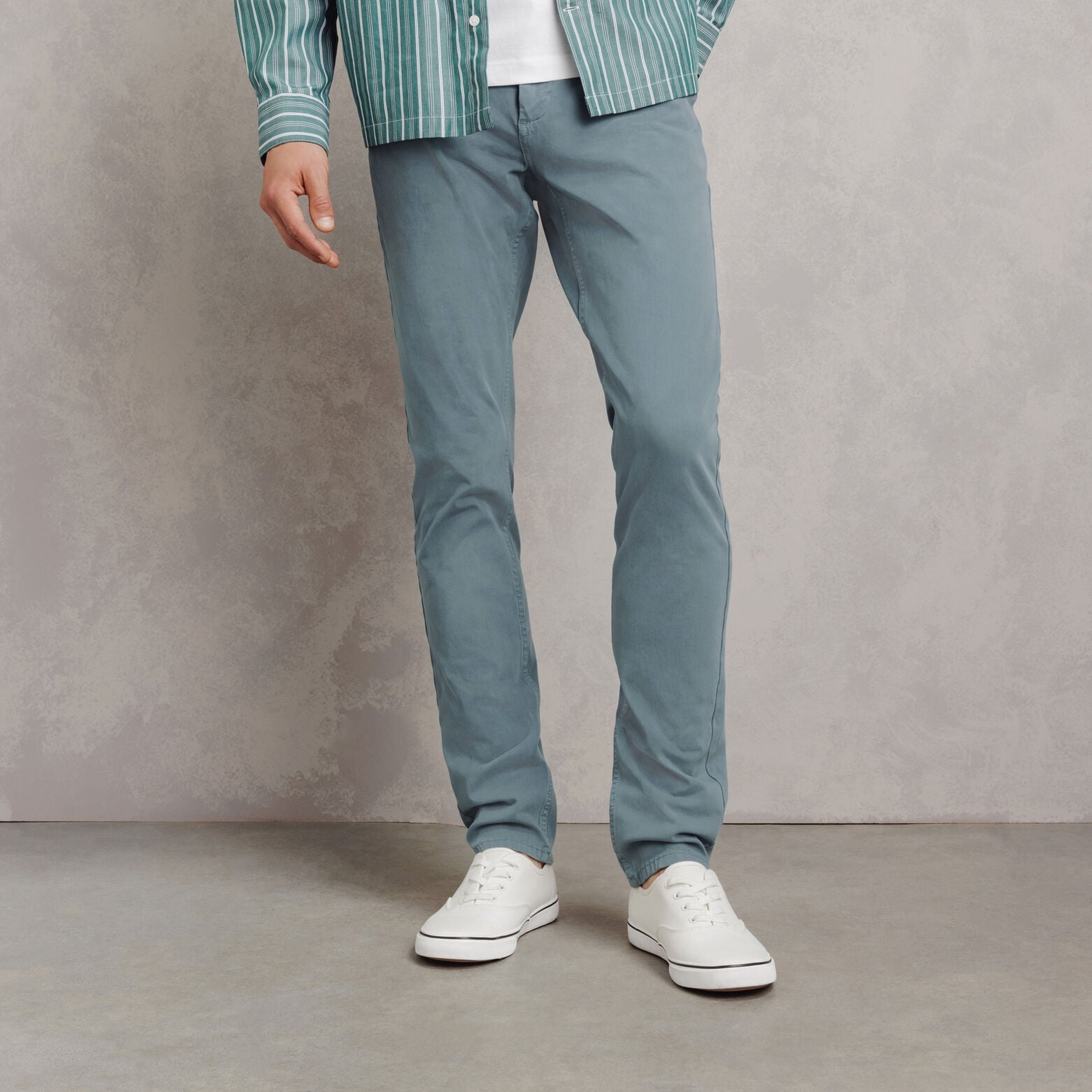 Pantalon 5 poches slim mati&egrave;re bi-stretch