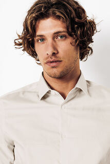 Chemise sans repassage en coton unie slim